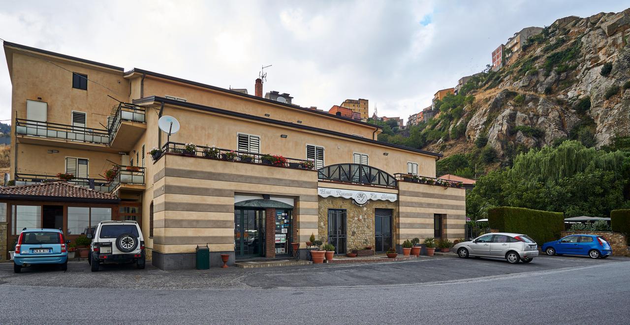 Hotel Mazzurco Cesarò Εξωτερικό φωτογραφία